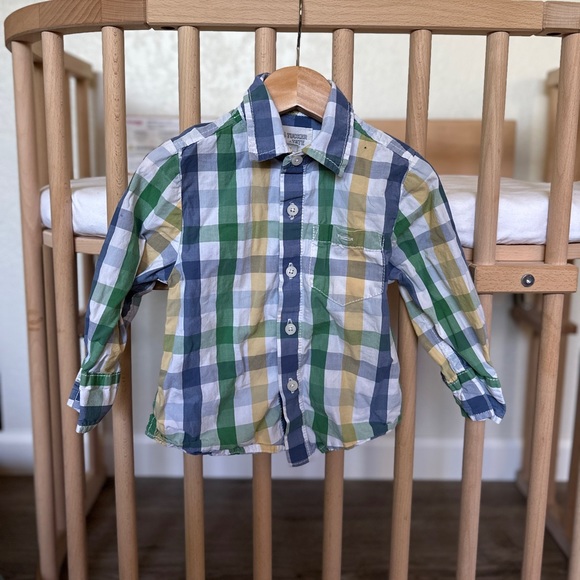 Tucker + Tate Button Down - Picture 1 of 3